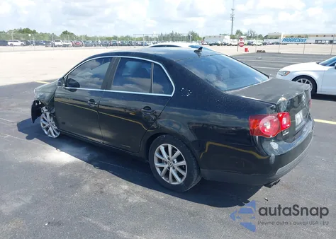 2010 Volkswagen Jetta Se из США, поврежденный, VIN 3VWRX7AJ4AM054934